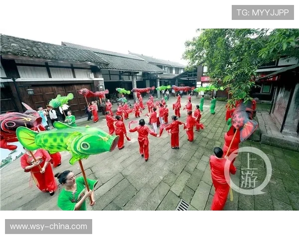 他们说我不配进国家队可我每一场都拼尽全力直到气喘吁吁 他们说我不配进国家队可我每一场都拼尽全力直到气喘吁吁